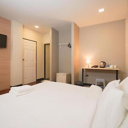 Go Inn Silom Bts St Louis V โกอินน์ สีลม 2 Бангкок Екстер'єр фото