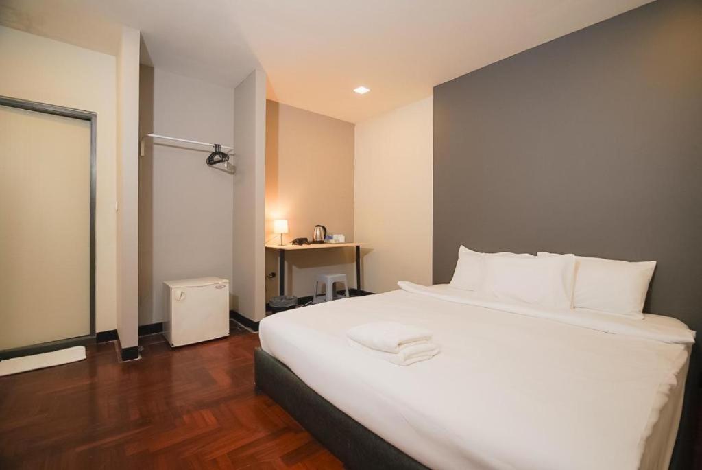Go Inn Silom Bts St Louis V โกอินน์ สีลม 2 Бангкок Екстер'єр фото